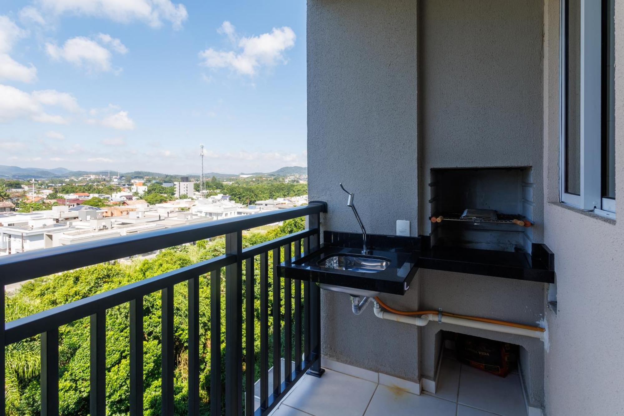 PiçarrasApartamento 150M Da Praia Com Sacada, Wi-Fi Ar Condicionado, Piscina, Portaria 24H, Playground E Vaga De Garagemアパートメント 部屋 写真